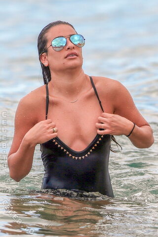 Lea Michele nude photo 22
