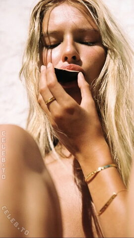 Lea Mohr nude photo 444