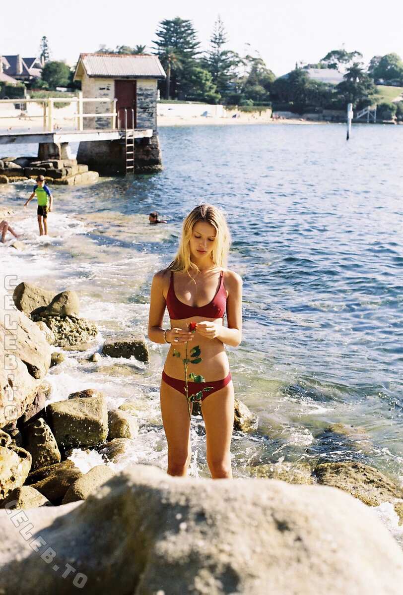 Lea Mohr nude photo 10