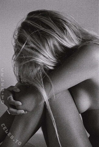 Lea Mohr nude photo 14