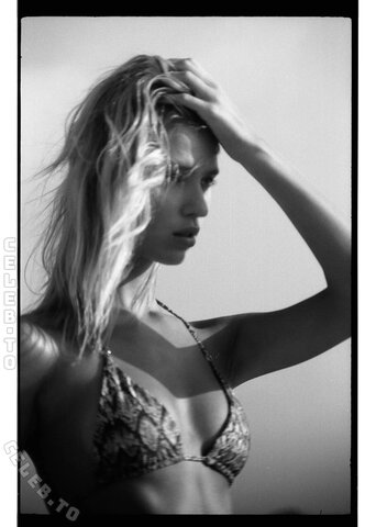 Lea Mohr nude photo 13