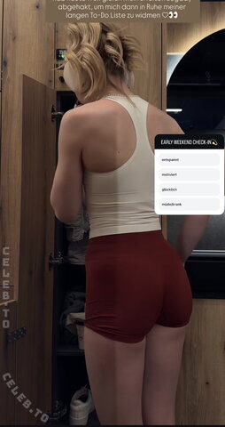 Lea Peach nude photo 17
