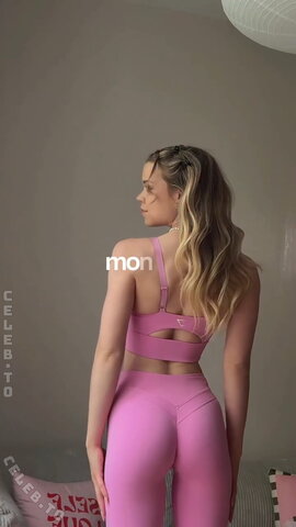 Lea Peach – What a device! 🤩🥵