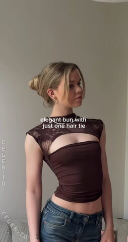 Lea Peach photo 2