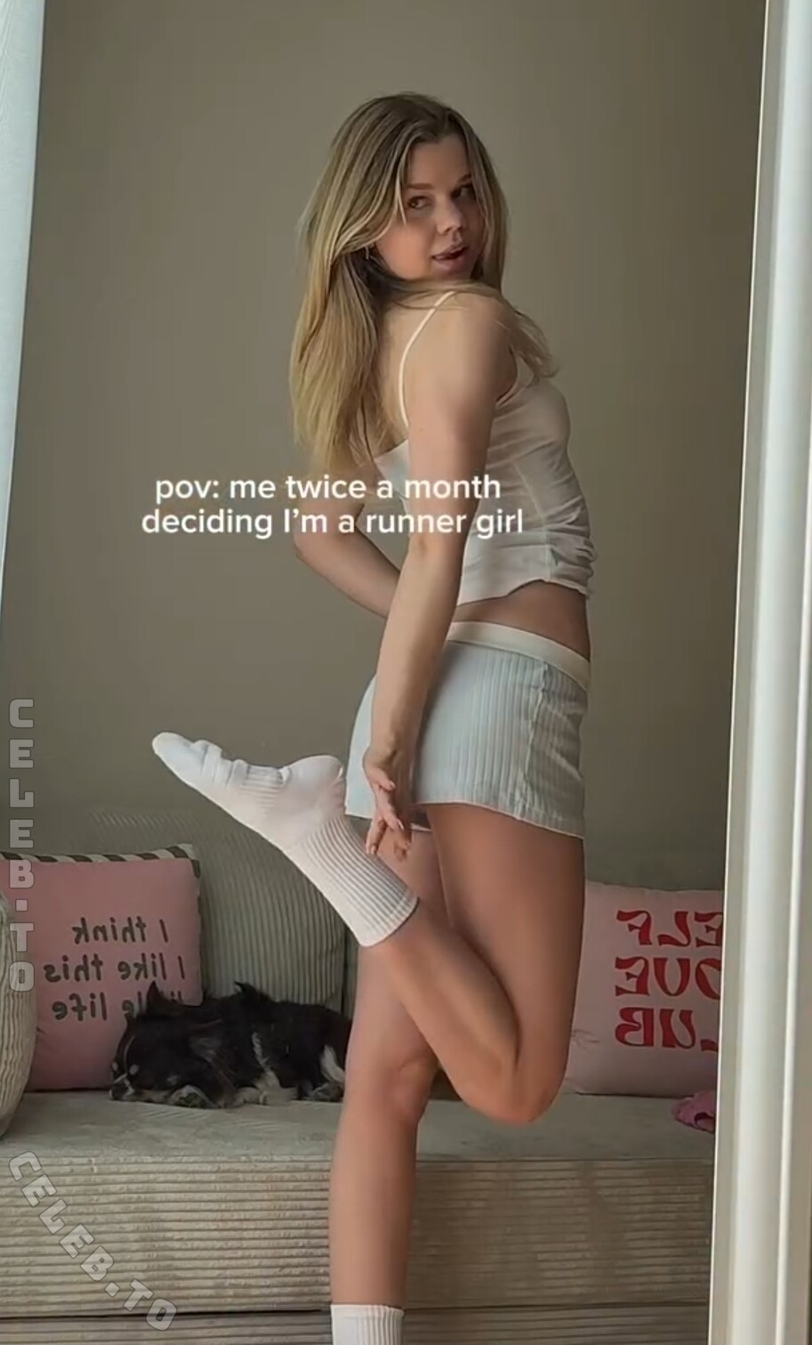 Lea Peach nude photo 1
