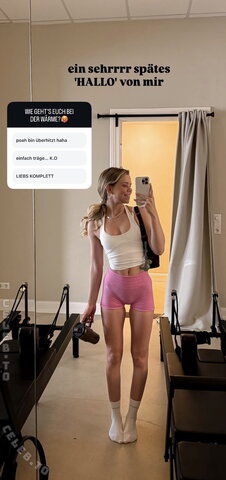 Lea Peach Hot (1 photo)