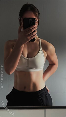 Lea Viktoria photo 1