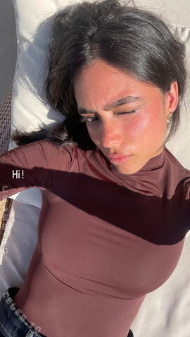 Lea Yami Magadi nude photo 3