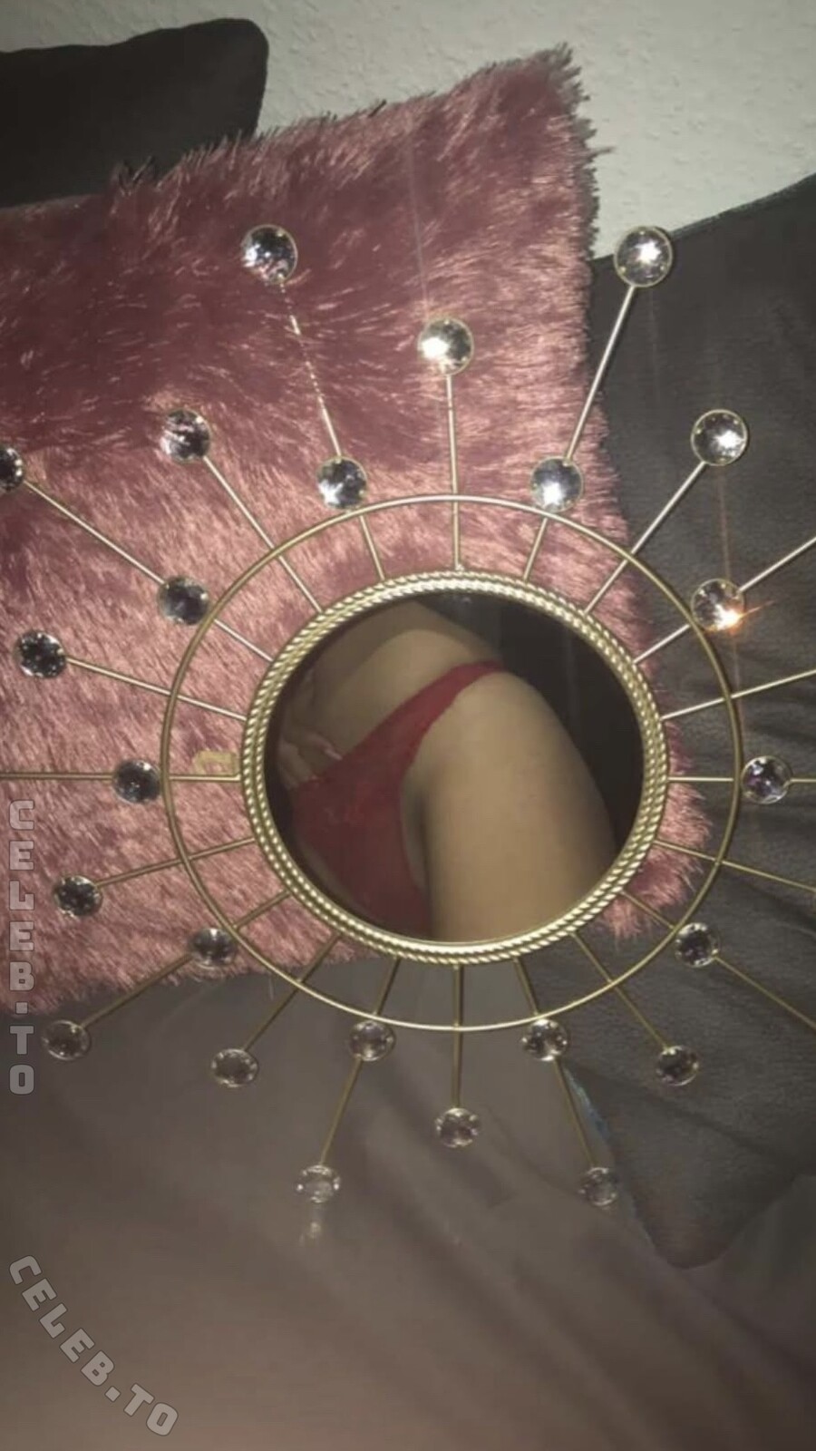 lea.crrl nude photo 5