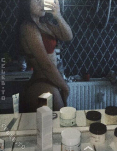 lea.crrl nude photo 38