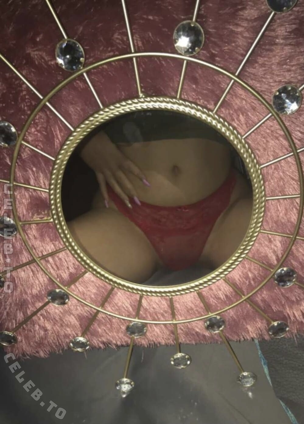 lea.crrl nude photo 16