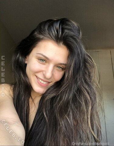 Leah Gotti nude photo 56