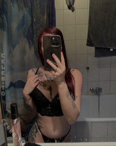 lea_mxdxl Sexy (4 photos)