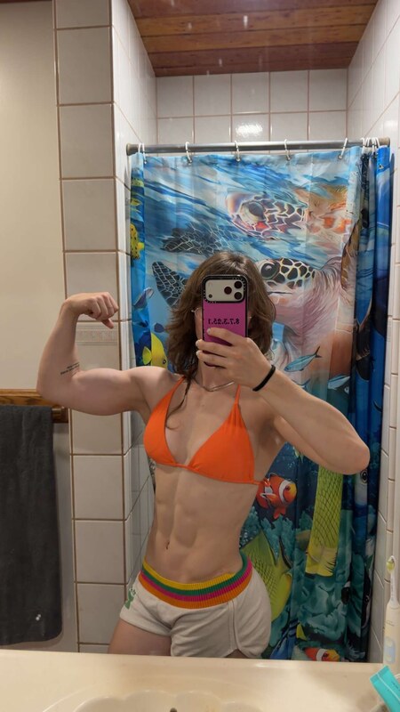 Lean Beef Patty nude photo 2