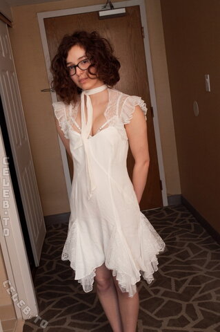 Leana Lovings nude photo 75