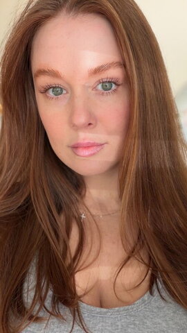 Leanna Decker New (1 photo)