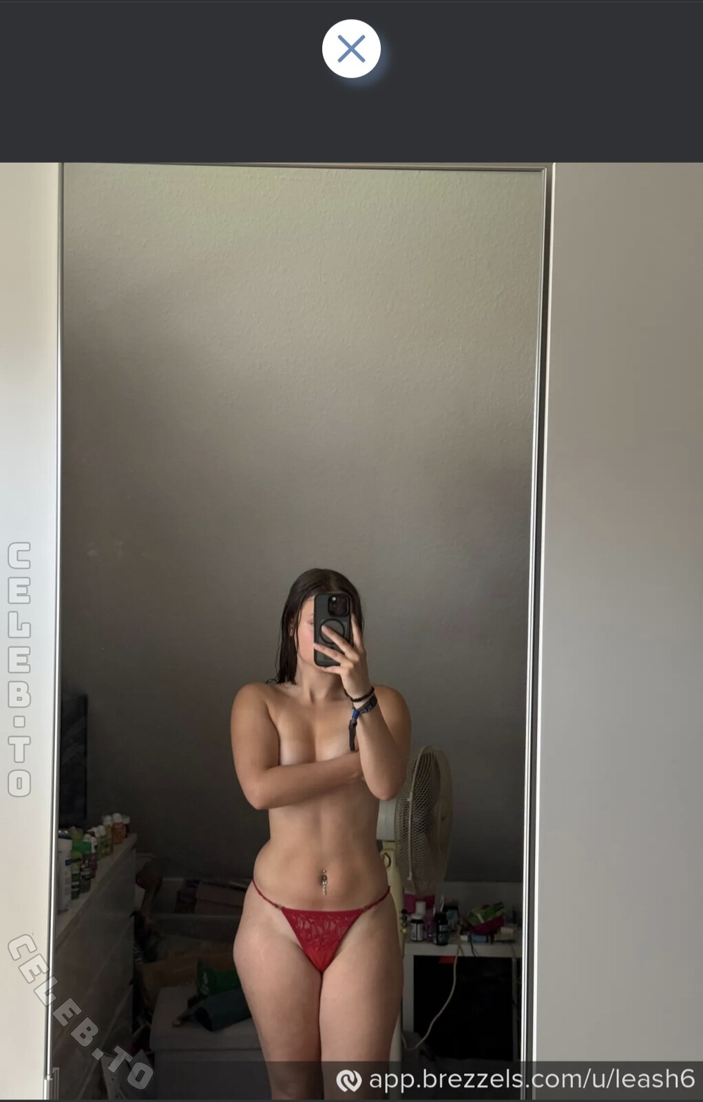 Leash6 nude photo 1