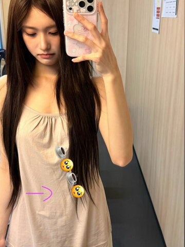 Lee Hyun-seo nude photo 6