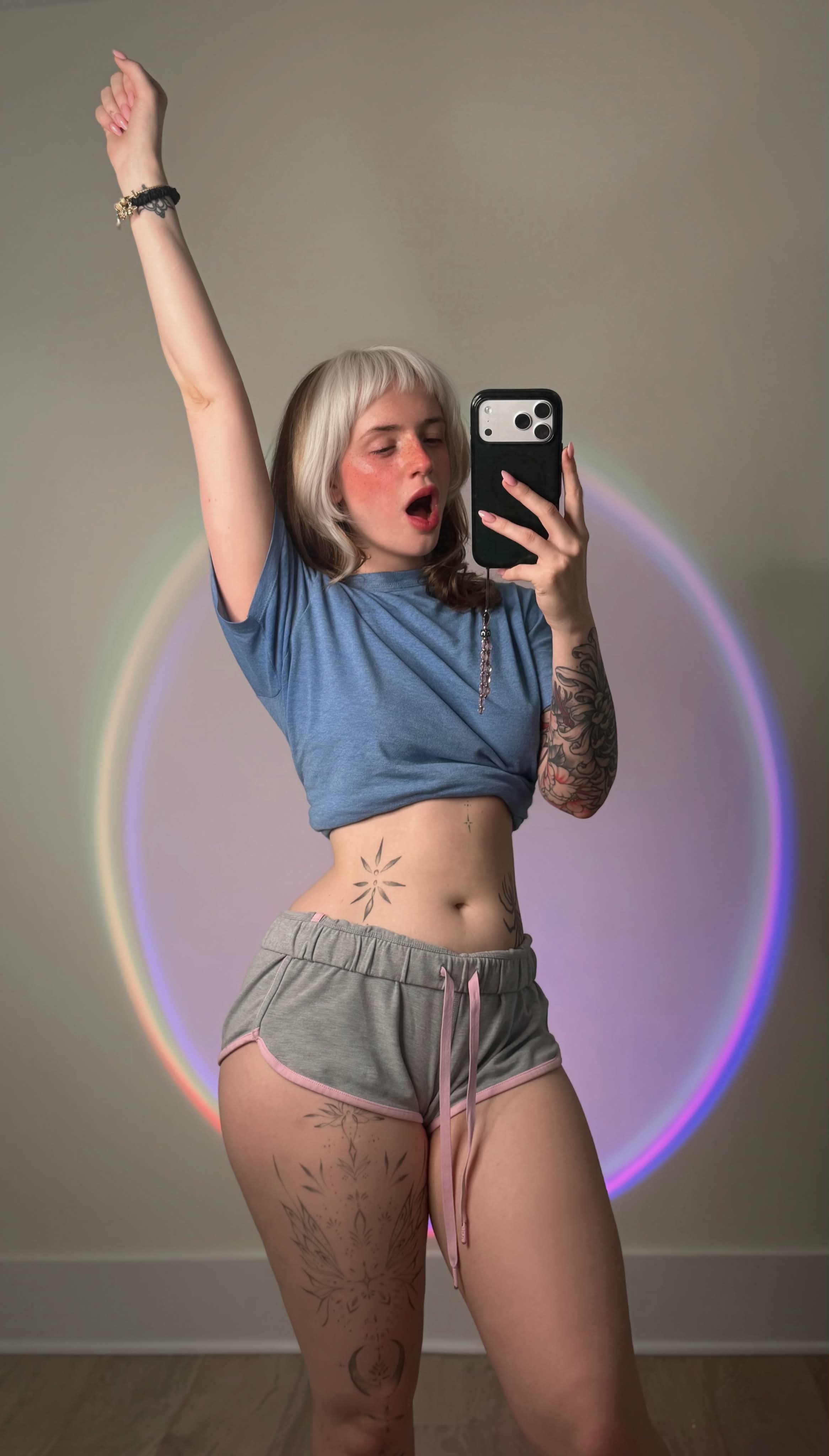 LeesiBB nude photo 2