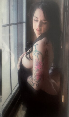 Leigh wolfe nude photo 8