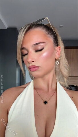 Lejla Dzamovic nude photo 9