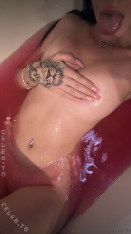 Lena Devis – haven't seen this one here yet