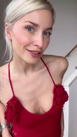 Lena Gercke nude photo 7