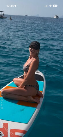 Lena Gercke Sexy (1 photo)