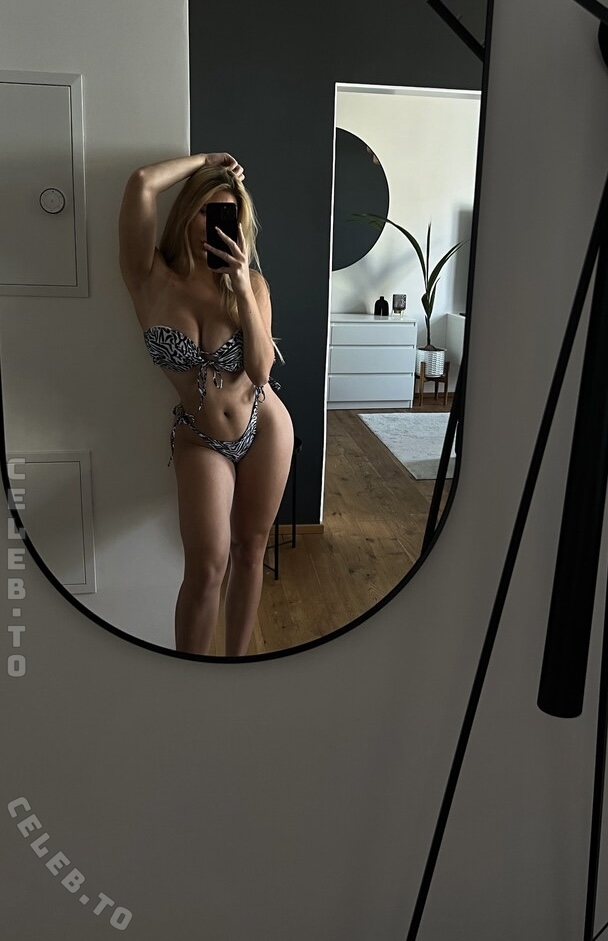Lena Perthaler nude photo 8