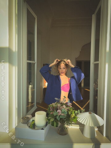 Lena Schwender nude photo 60