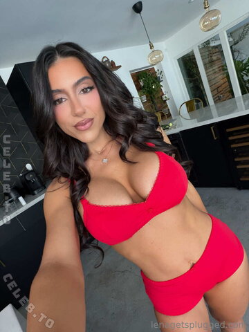 Lena The Plug photo 3