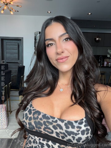Lena The Plug – Wanna slide your cock between my soft tits and see how long you can last? 😈 Tell me something so dirt…