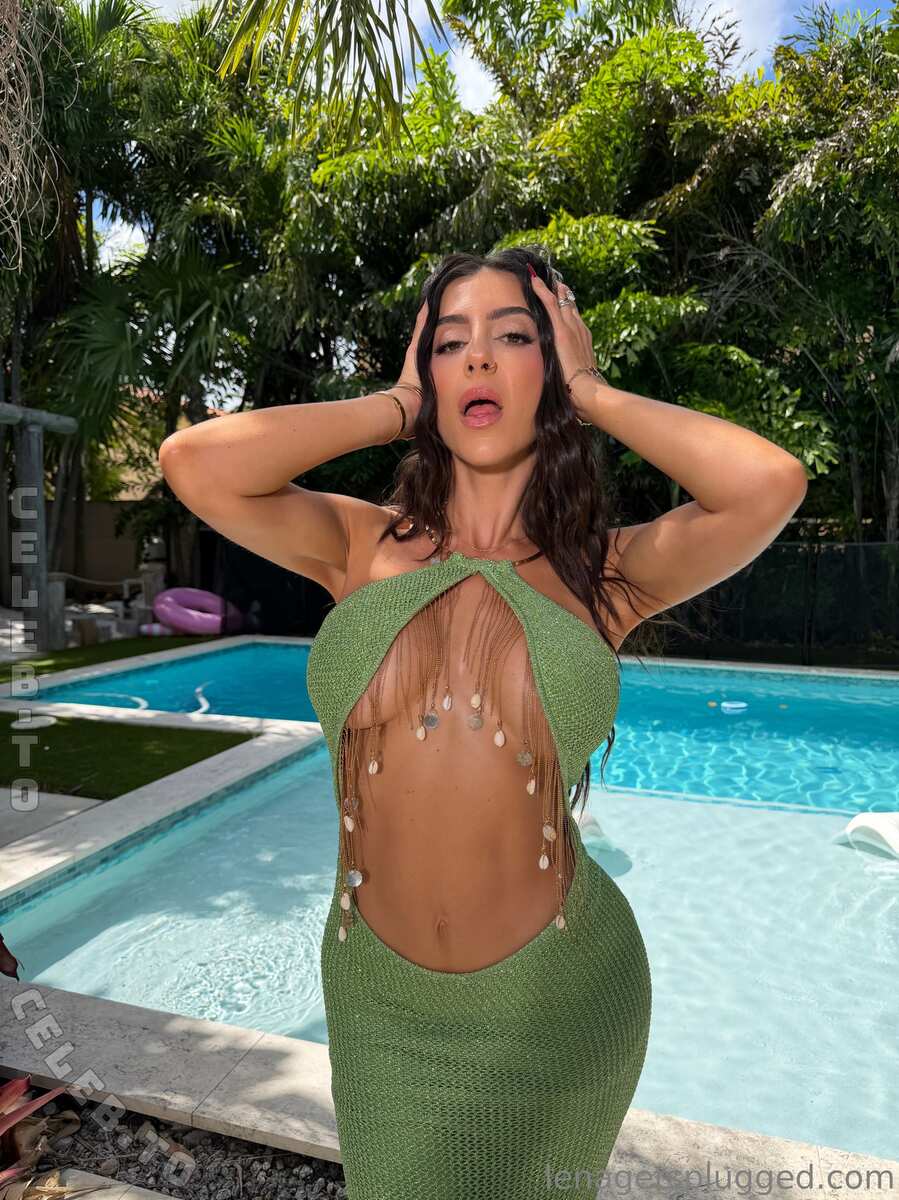 Lena The Plug nude photo 13