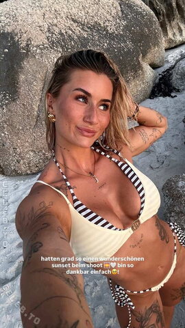 Lenaajoy nude photo 50