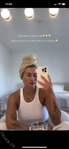 Lenaajoy nude photo 45