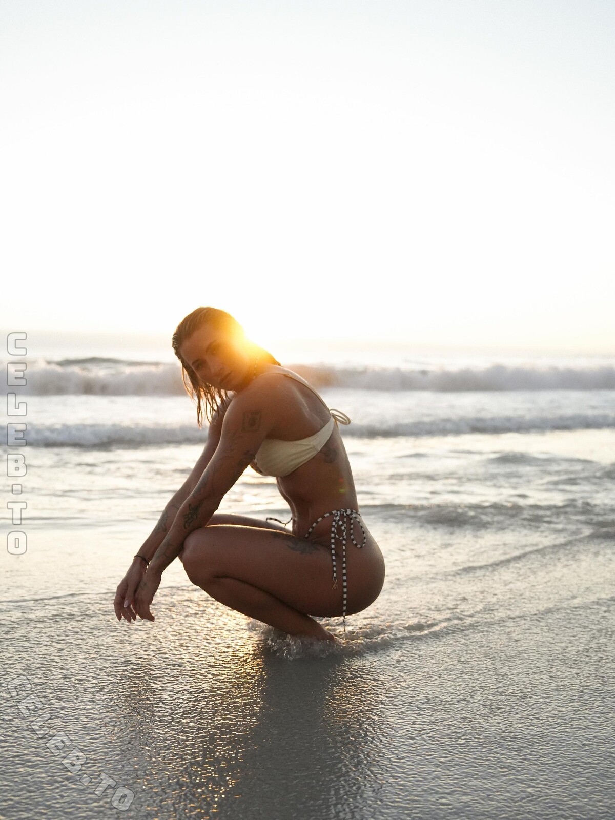 Lenaajoy nude photo 2