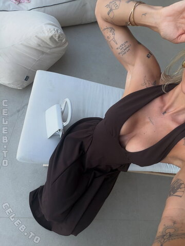 Lenaajoy – Insta post