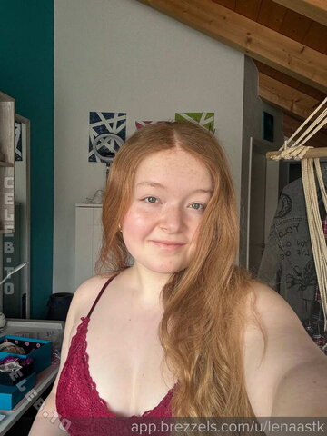Lenaa.stk nude photo 3