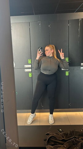 lenadenisee nude photo 41
