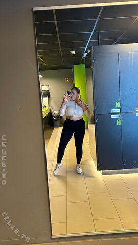 lenadenisee nude photo 35
