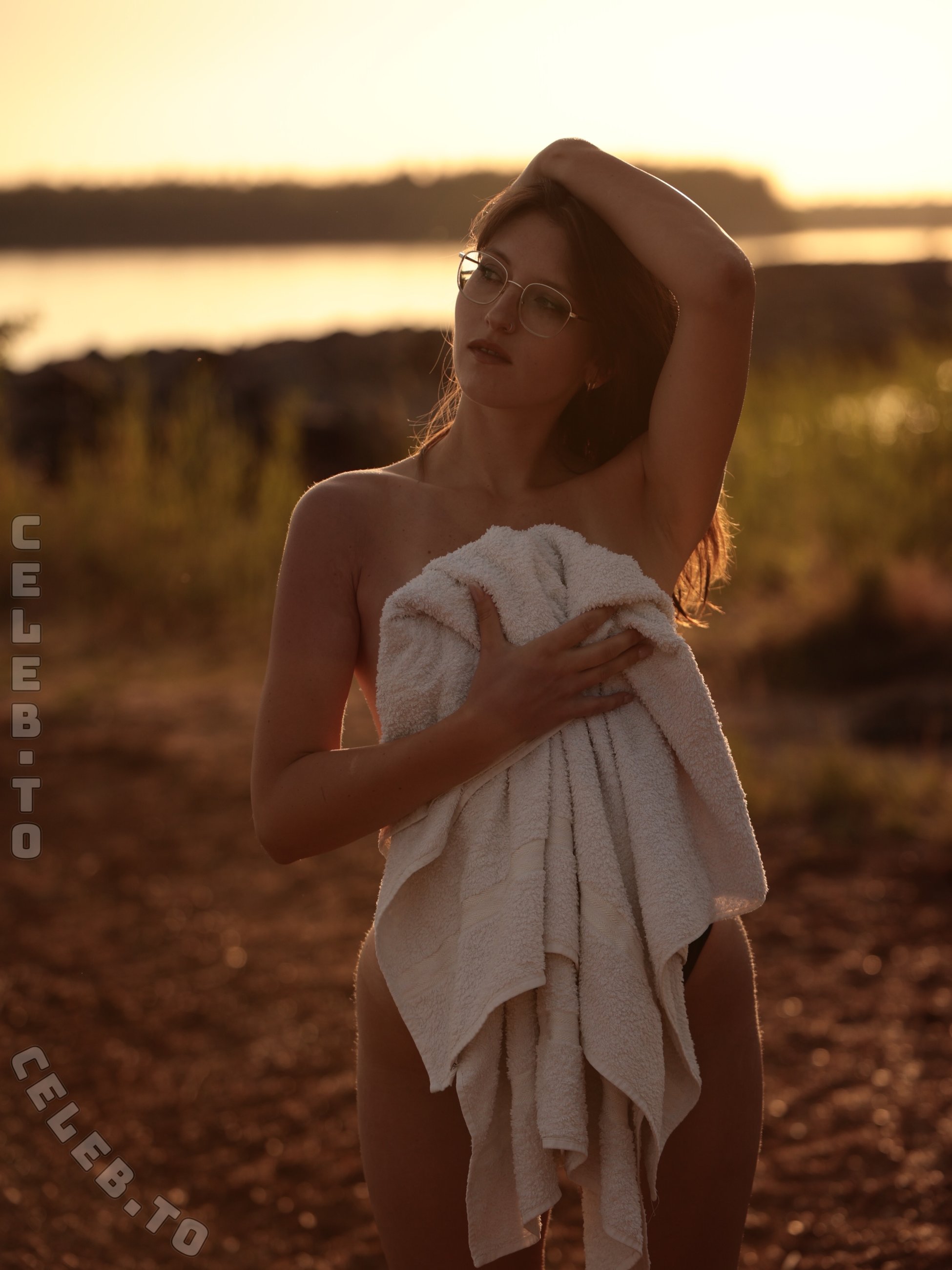 lenahnmn nude photo 3