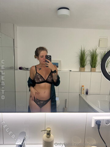 lenaisabellex nude photo 26