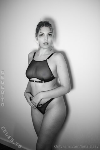 Lena.islazy nude photo 17