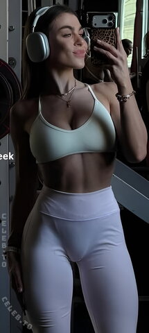 Lenaknk nude photo 5