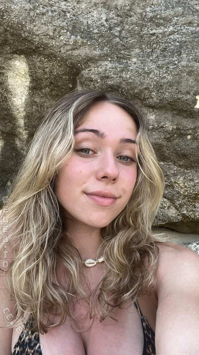 Lenamxnk nude photo 2