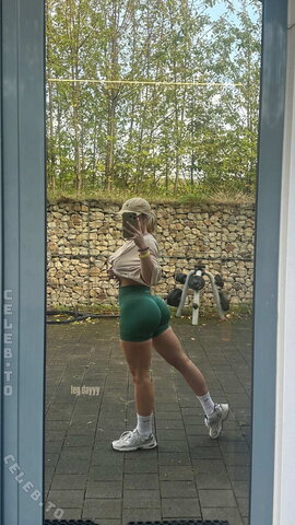 Lenamxnk nude photo 3