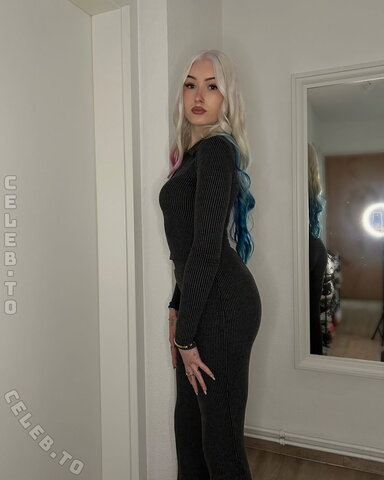 lenavsophie nude photo 5