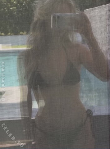 Leni Marie New (1 photo)
