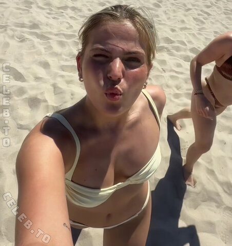 Leni Pieckenhagen nude photo 40