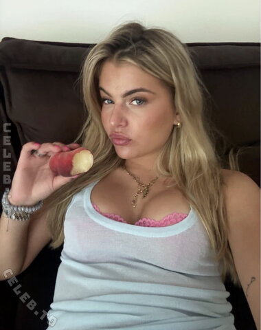 Leni Pieckenhagen nude photo 24